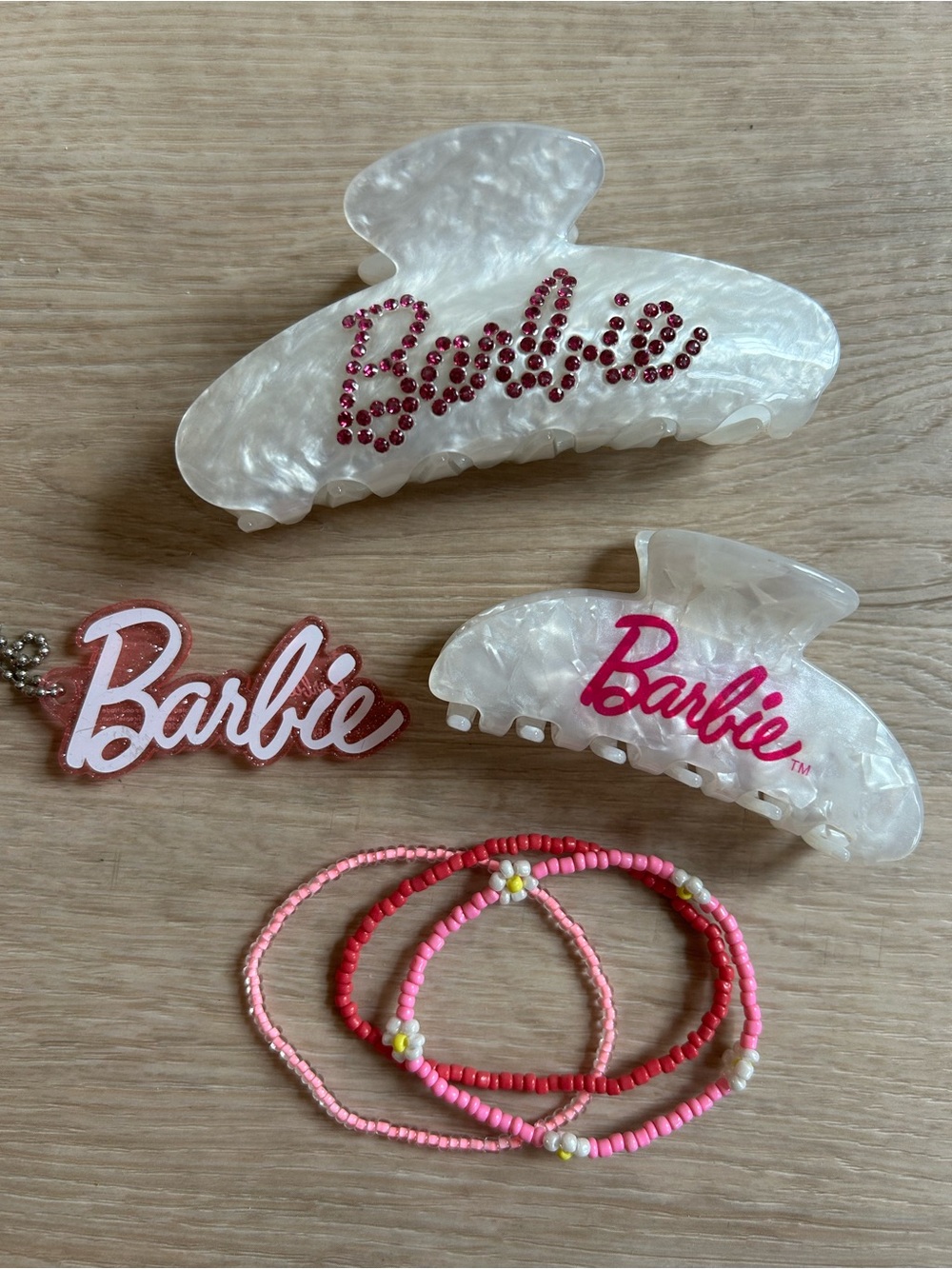 Barbie Pink and White Pearlized Hair Clips and Bracelet Pack - Accessories
